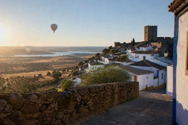 Monsaraz Balloon Ride Day Tour, Monsaraz