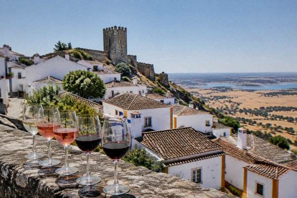 9-Hour Bones Chapel and Wines, Lisbon