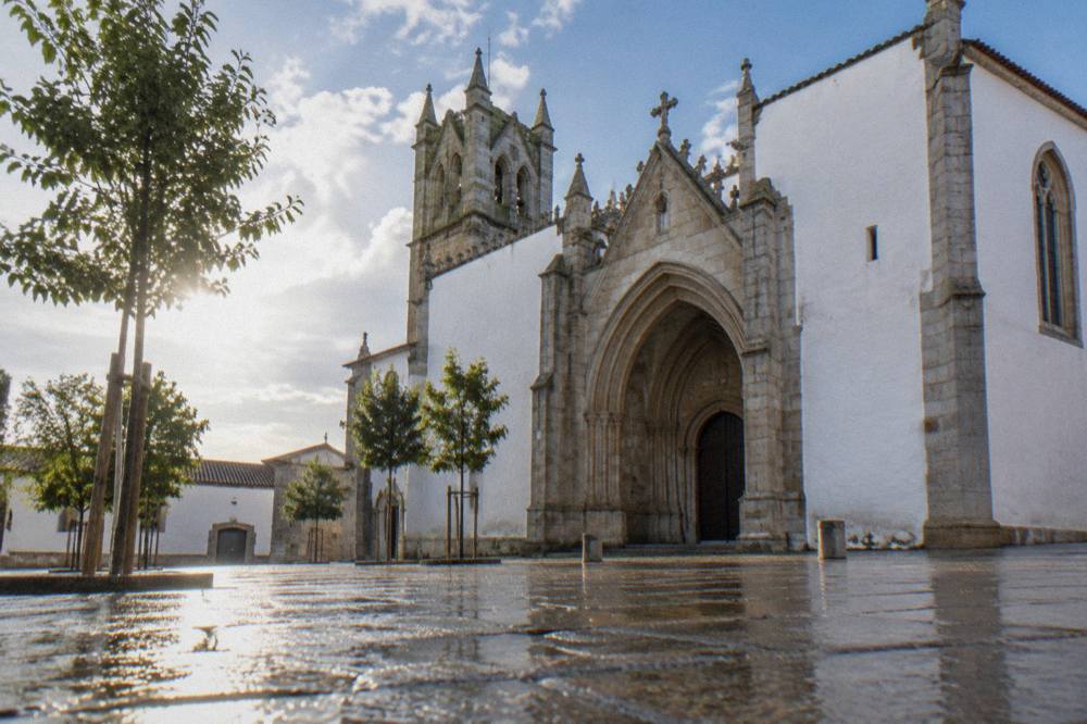 Exterior of the Igreja de São Francisco in Évora with its Gothic portal and stone facade