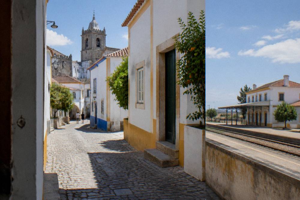 The railway station at Évora with the platform and station building