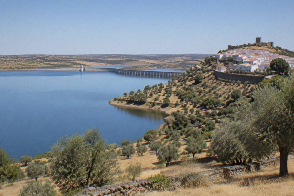 The walled hilltop village of Monsaraz above the Alqueva reservoir in the Alentejo